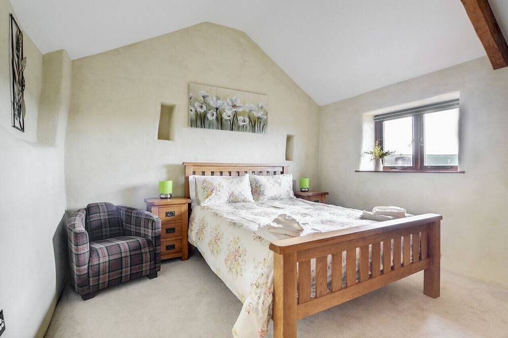 Crows Nest - One Bedroom House, Sleeps 2 in Tiverton, Devon