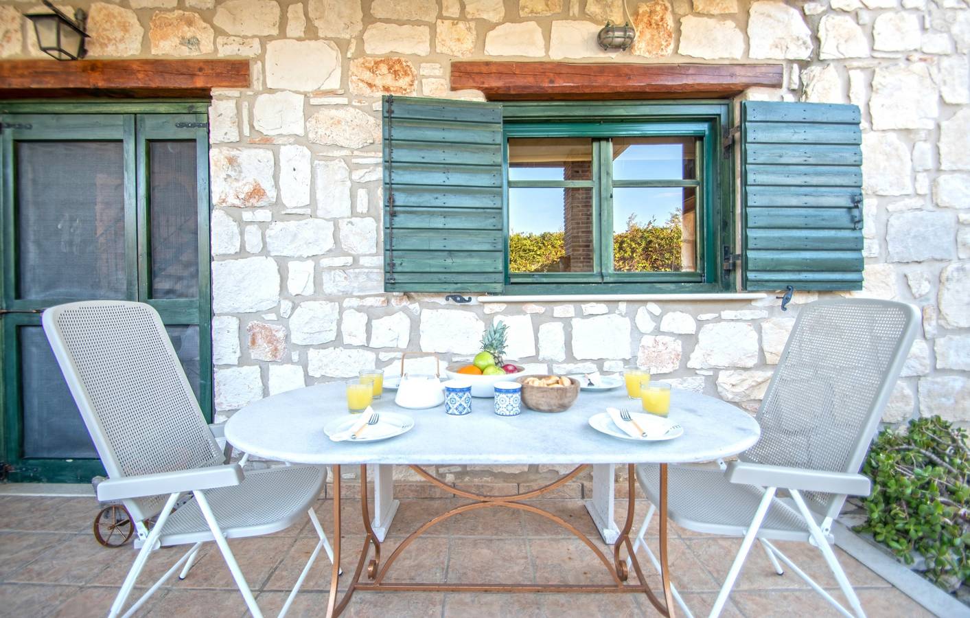 Valory's Stone House in Vasilikos, Zante