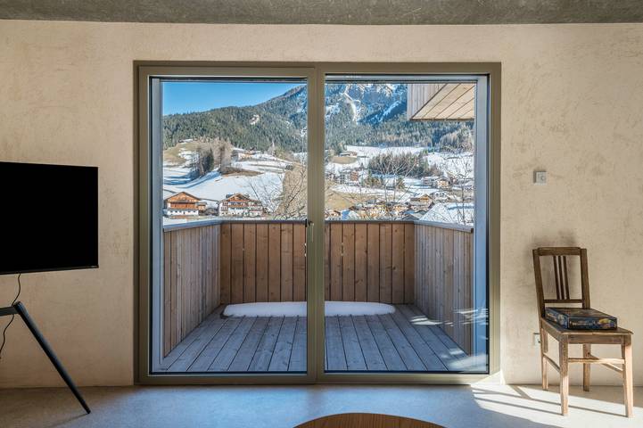 Appartamento per 6 persone, con balcone e sauna in Val di Funes