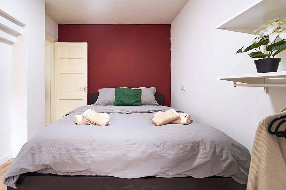 Entire apartment, Stylish Apartment in Eindhoven City Center in Eindhoven, North Brabant