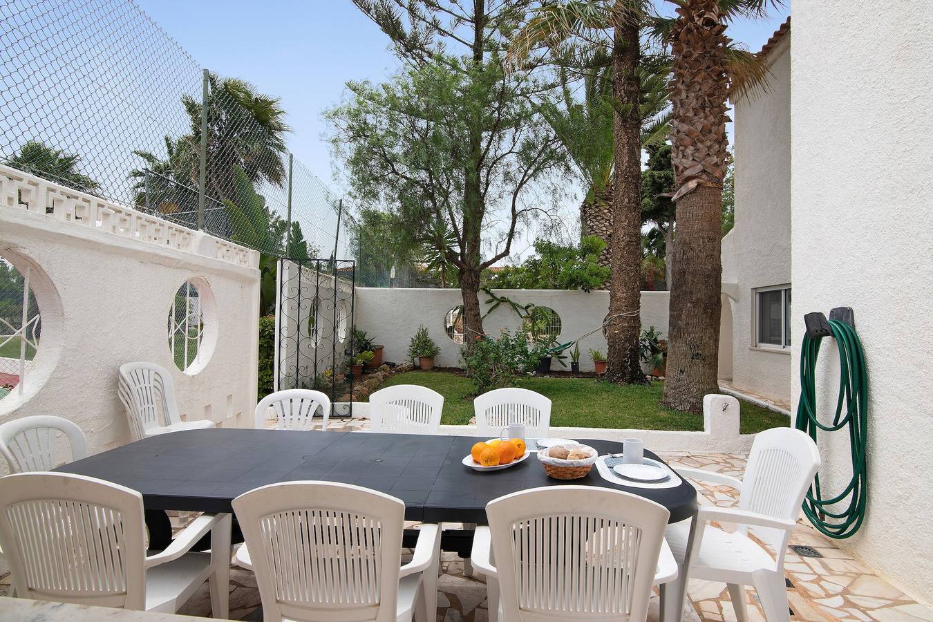 'Villa Carvoeiro' com vista para o mar, piscina e Wi-Fi in Carvoeiro, Lagoa