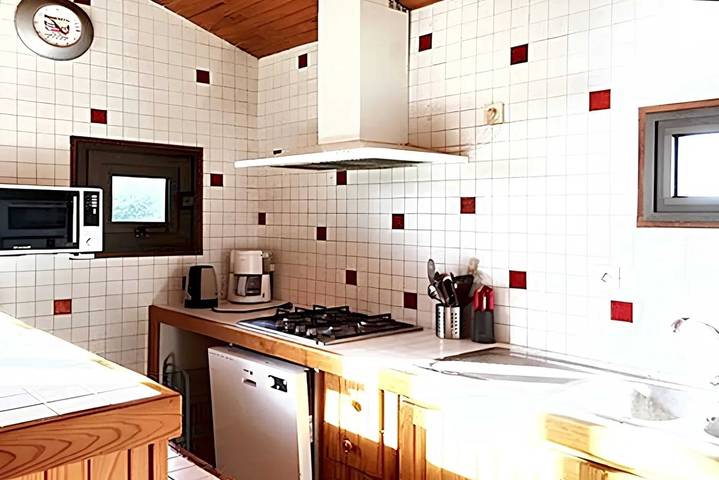 Location de vacances pour 6 personnes, avec terrasse et vue sur le lac à Vielle-Saint-Girons - 2