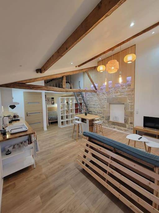 Gîte pour 4 personnes, avec jardin et vue, animaux acceptés à Arc-et-Senans - 2