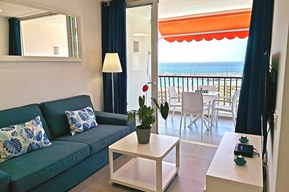 Ganze Wohnung, 2 Sz Apartment in bester Lage in Los Cristianos, Arona