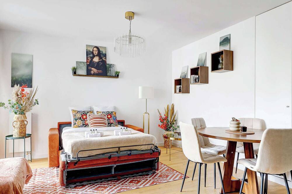 Entire apartment, Élégant appartement avec balcon – Proche de l’Hippodrome in Suresnes, Hauts-de-Seine