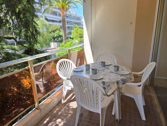 Gîte pour 2 personnes, avec terrasse dans Jardins des Hespérides - 3