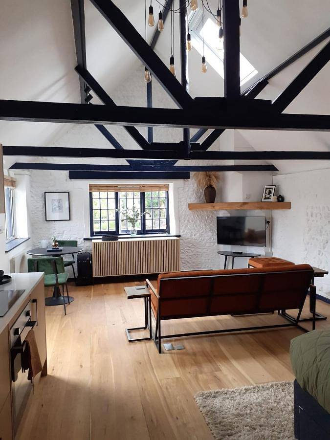 Entire apartment, The Studio, Arundel in Arundel, South Downs