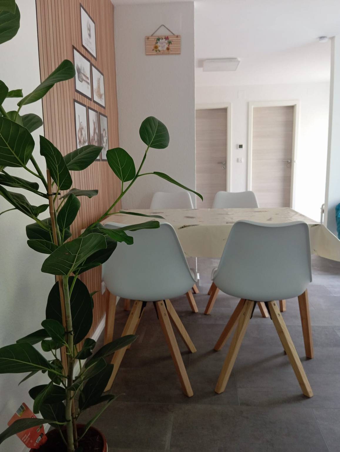 Appartement entier, Villa am Bacho avec terrasse privée, jardin privé et Wi-Fi in Dörzbach, Vallée de la Tauber