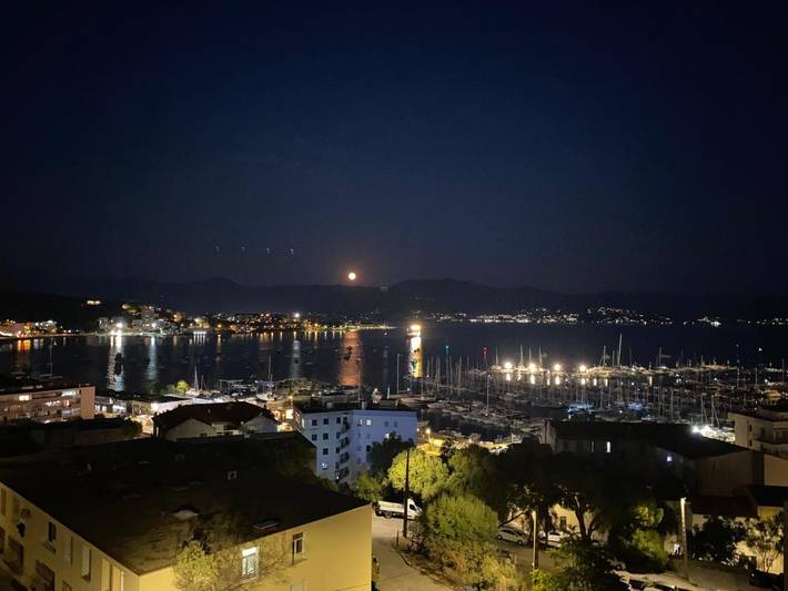 Maison d’hôte pour 4 personnes, avec balcon et vue à Ajaccio - 2