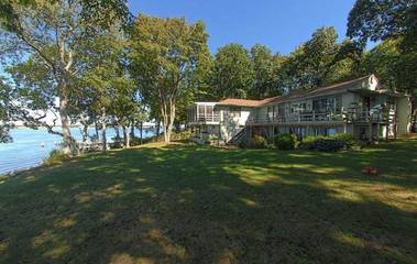 Vacation House for 8 Guests in Shelter Island Heights, North Fork, Picture 3