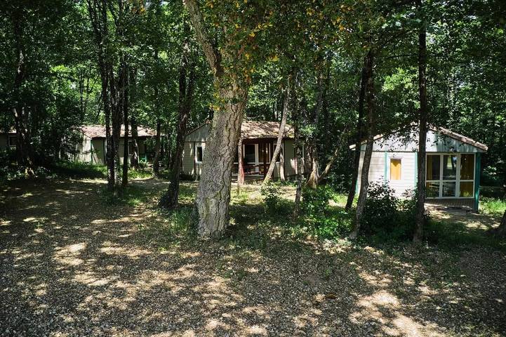 Camping pour 4 personnes, avec piscine et terrasse dans le Tarn - 2