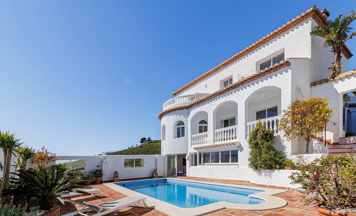 Villa „Alta Vista“ mit Meerblick, Wlan und Klimaanlage in Monte de los Almendros, Salobreña