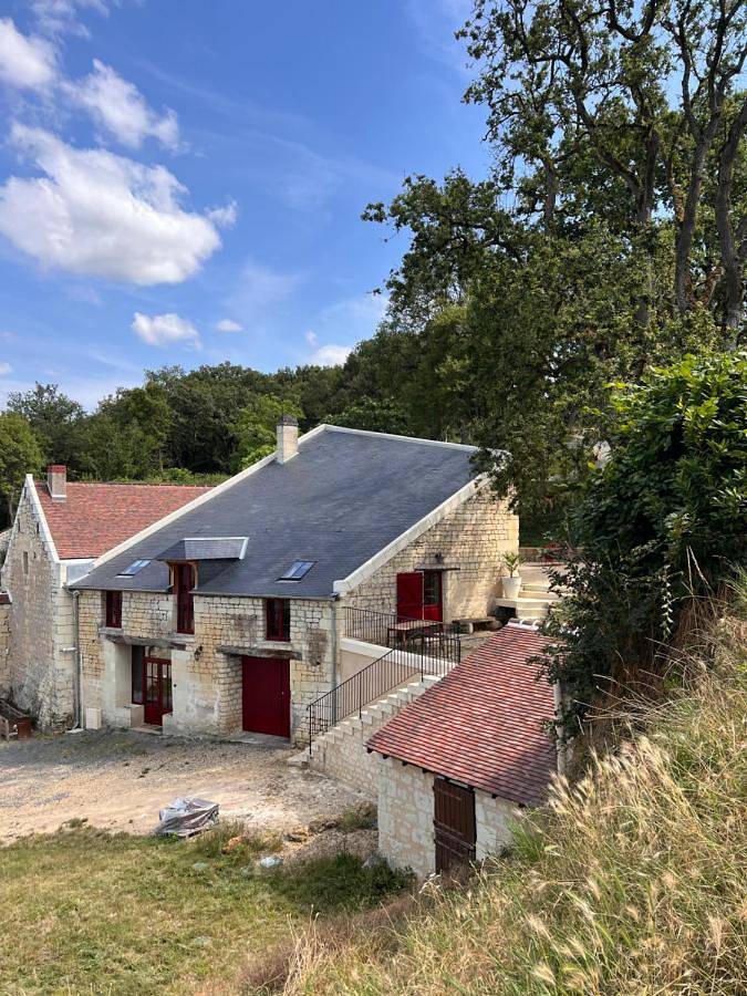 Gîte pour 4 personnes, avec Balcon et Terrasse ainsi que Jardin et Vue à Thizay