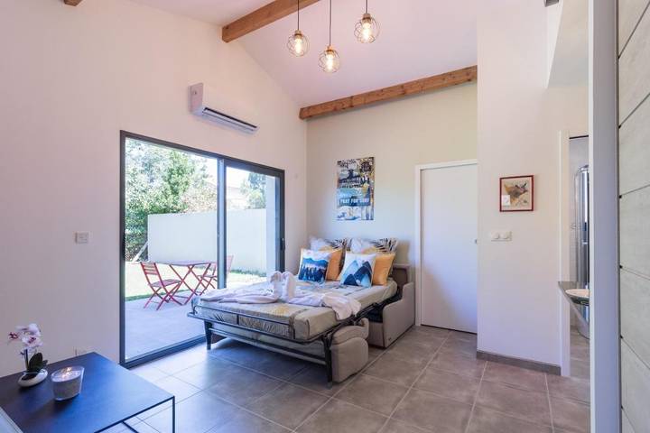 Location de vacances pour 2 personnes, avec terrasse et jardin à La Salvetat-Saint-Gilles - 4