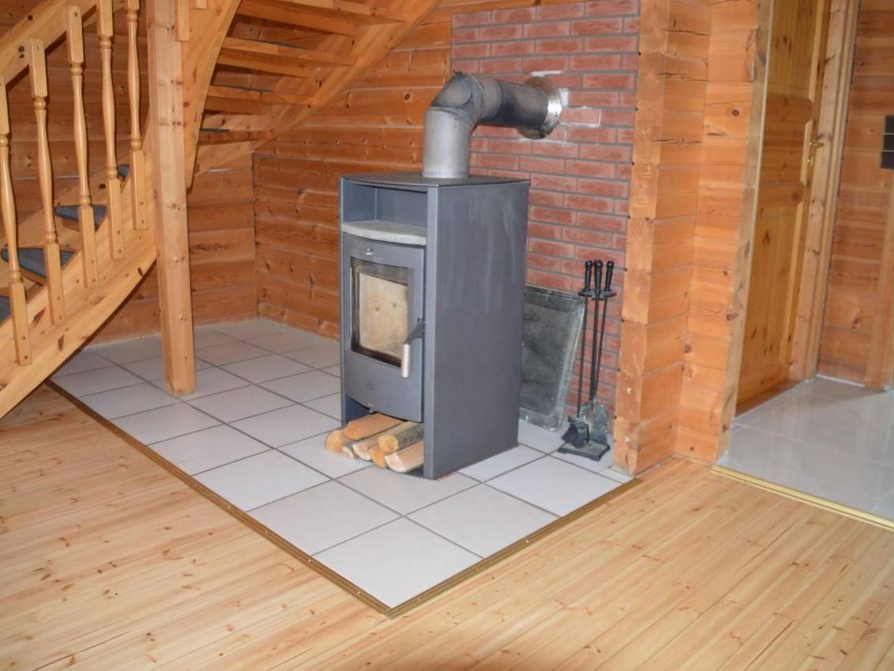 Chalet mit Garten, Grill und Terrasse in Iep, Cochem-Zell