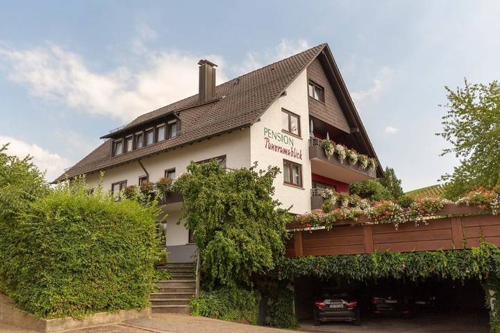 Maison d’hôte pour 2 personnes, avec vue et jardin