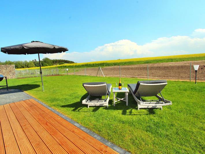 Ferienwohnung für 5 Personen, mit Garten und Ausblick sowie Sauna und Terrasse, mit Haustier in Göhren-Lebbin - 2