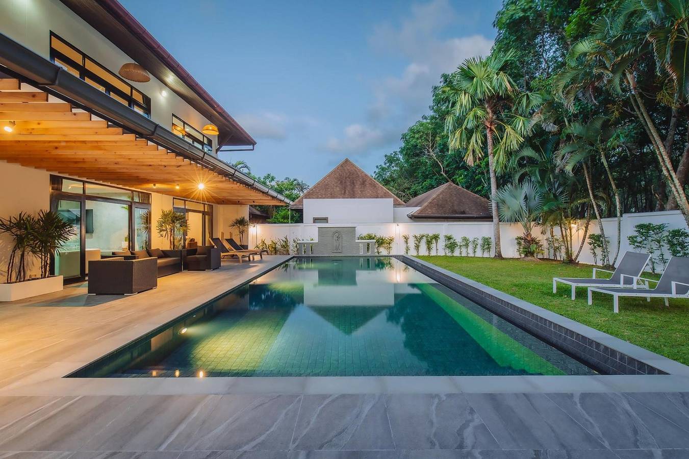 Villa für 10 Personen mit Pool in Phuket