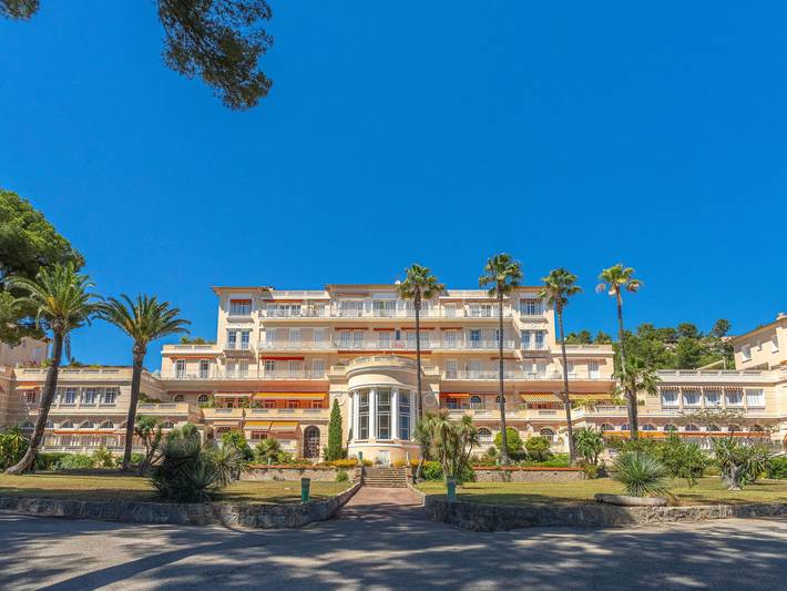 Gîte pour 6 personnes, avec jardin dans Plage Font Brun Carqueiranne