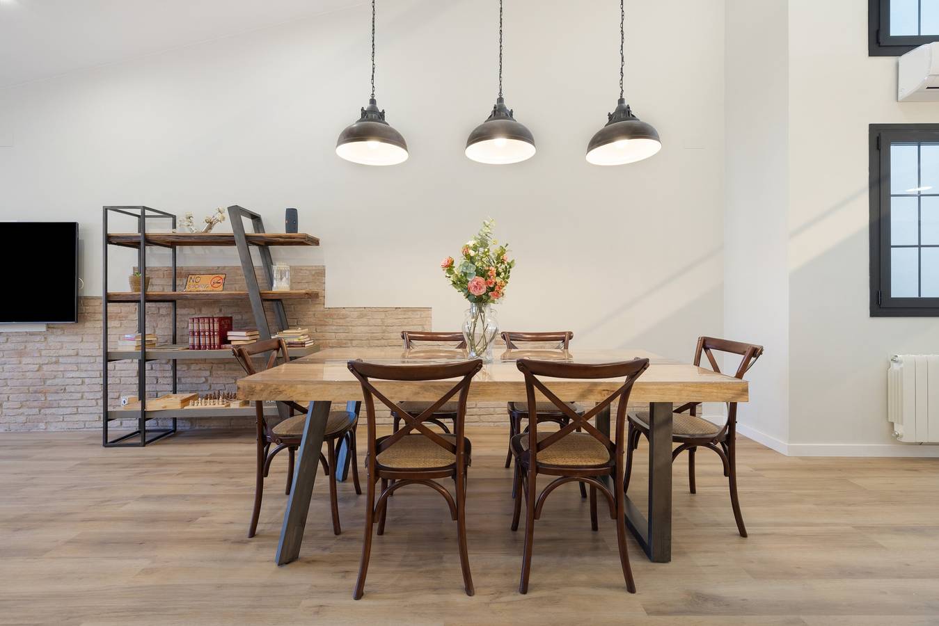 Geheel appartement, Loft La Conca – industrieel design, charmante en comfortabele landelijke ontsnapping in L'Espluga de Francolí, Tarragona Provincie