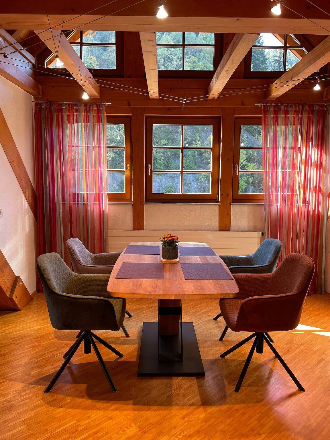 Ganze Wohnung, Apartment „Black Forest Home“ mit Balkon und Wlan in Triberg, Mittlerer Schwarzwald
