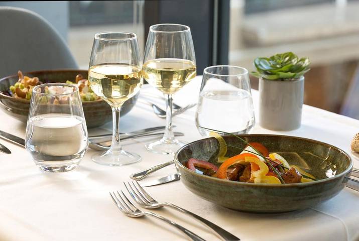 Hôtel pour 3 personnes, avec terrasse dans Grotte de Massabielle - 4