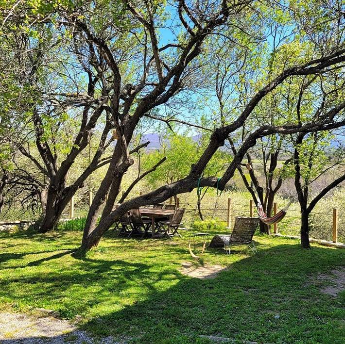 Gîte pour 5 personnes, avec jardin et piscine à Salles-sous-Bois - 4