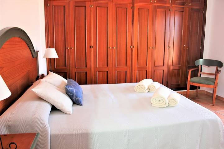 Große Villa mit privatem Pool und fantastischer Lage in Corralejo in Corralejo, La Oliva
