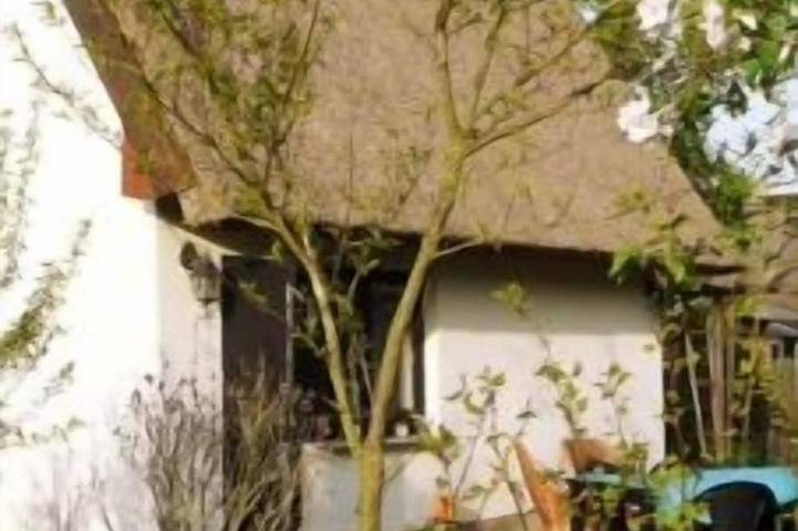 Ferienhaus für 4 Personen, mit Garten und Terrasse in Kröslin