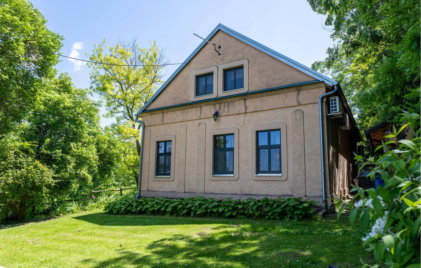Charmante 2-Zimmer-Wohnung mit Terrasse in der Nähe des Flusses Karašica in Draž, Osijek-Baranja