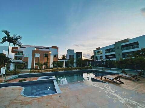 Casas e apartamentos de temporada para 6 pessoas, com piscina e vista e ainda jardim and piscina infantil, adaptado a crianças na Praia do Francês