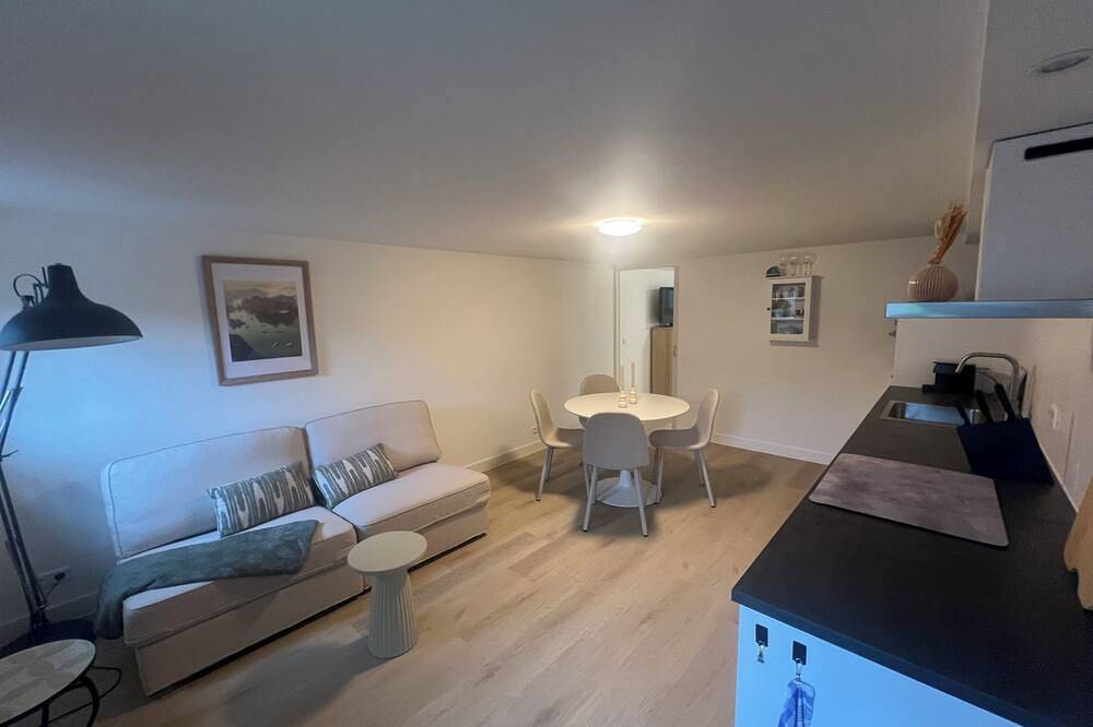 Geheel appartement,  The Souterrain 1-bedroom apartment in Nijmegen in Nijmegen, Betuwe