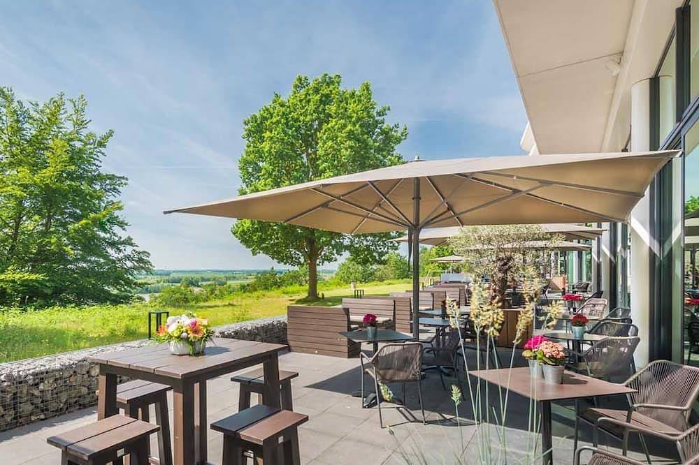 Tranquil Stay w/ Wellness Amenities & Scenic Views | Onsite Dining in Wageningen, Hoge Veluwe