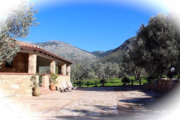 Appartamento per 4 persone, con balcone e giardino in Torretta