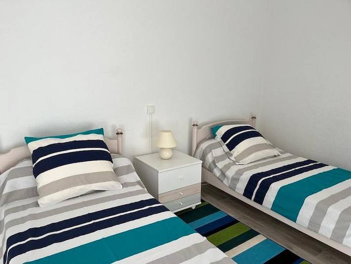 Gîte pour 4 personnes, avec vue ainsi que balcon et bassin pour enfant dans Plage de Vallières - 2