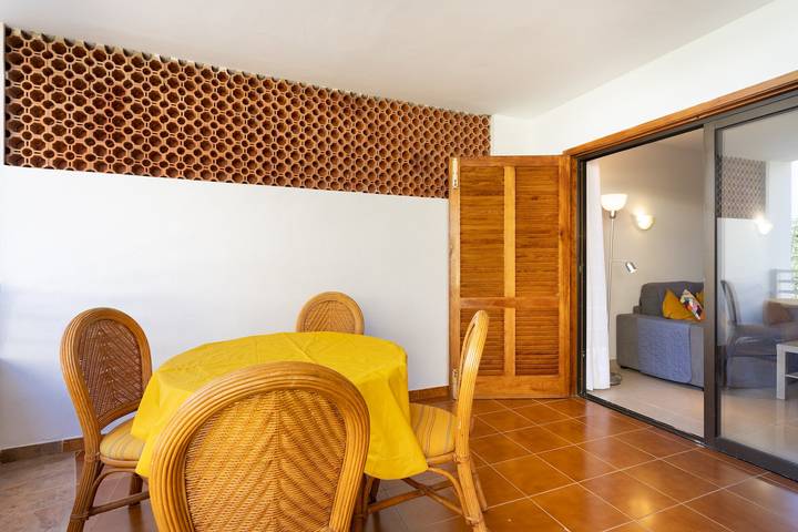 Apartamento entero, Home2Book Serene Apt & Pool, Costa Adeje Escape in Playa Puerto Colón, Adeje