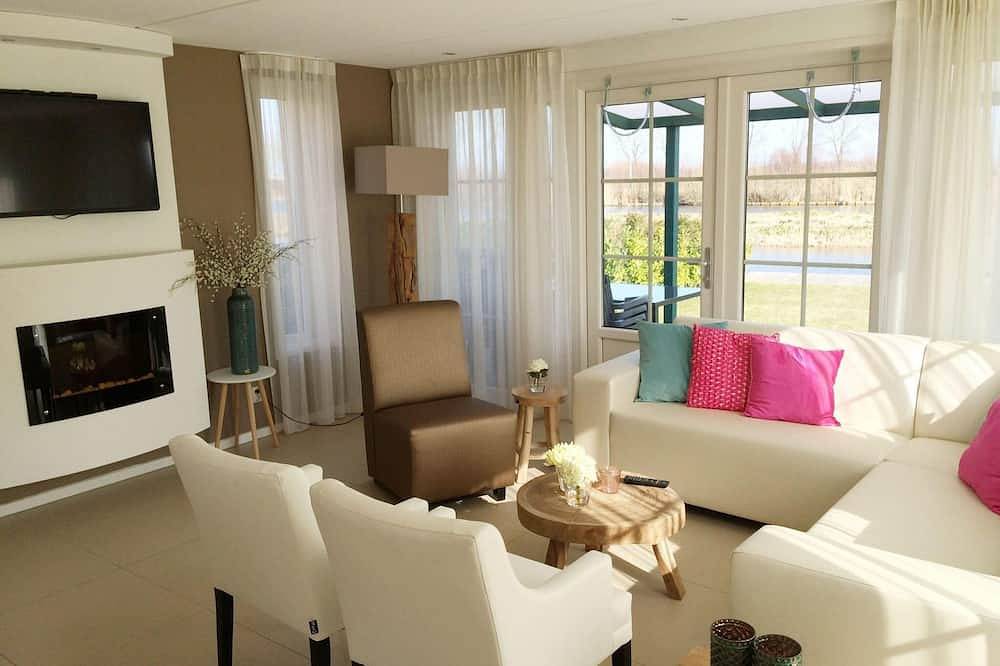 Vrijstaande bungalow met 5 slaapkamers en sunshower in Graft-De Rijp, Nederlandse kust