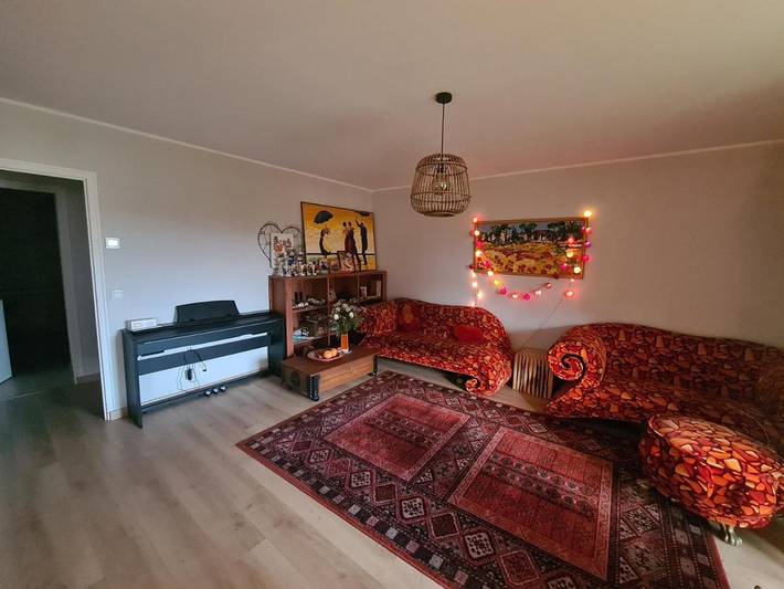 Gîte pour 4 personnes, avec Balcon et Terrasse ainsi que Jardin et Vue à Prévessin-Moëns