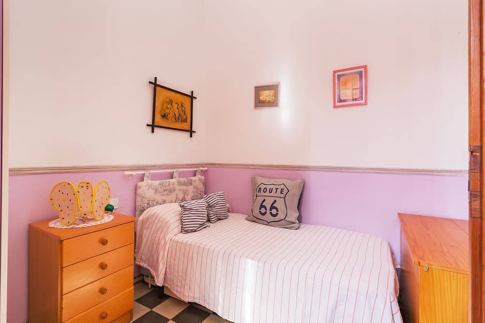 Haus mit Patiogarten nahe dem Meer in El Molinar, Palma