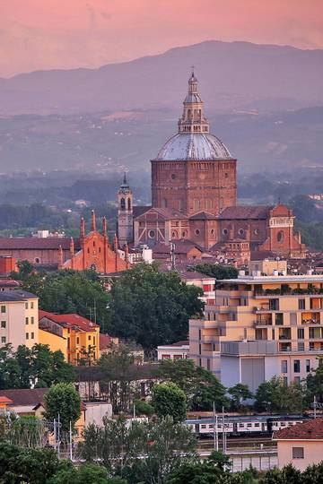 Location De Vacances pour 4 Personnes dans Pavie, Via Francigena, Photo 2