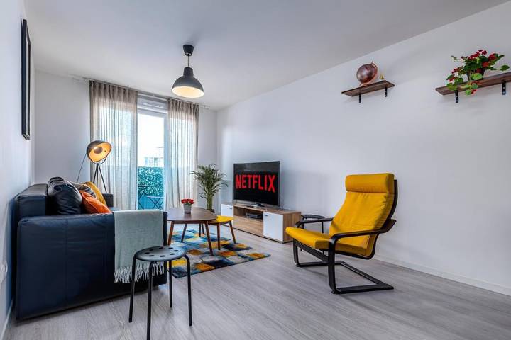 Gîte pour 6 personnes, avec balcon à Drancy - 2