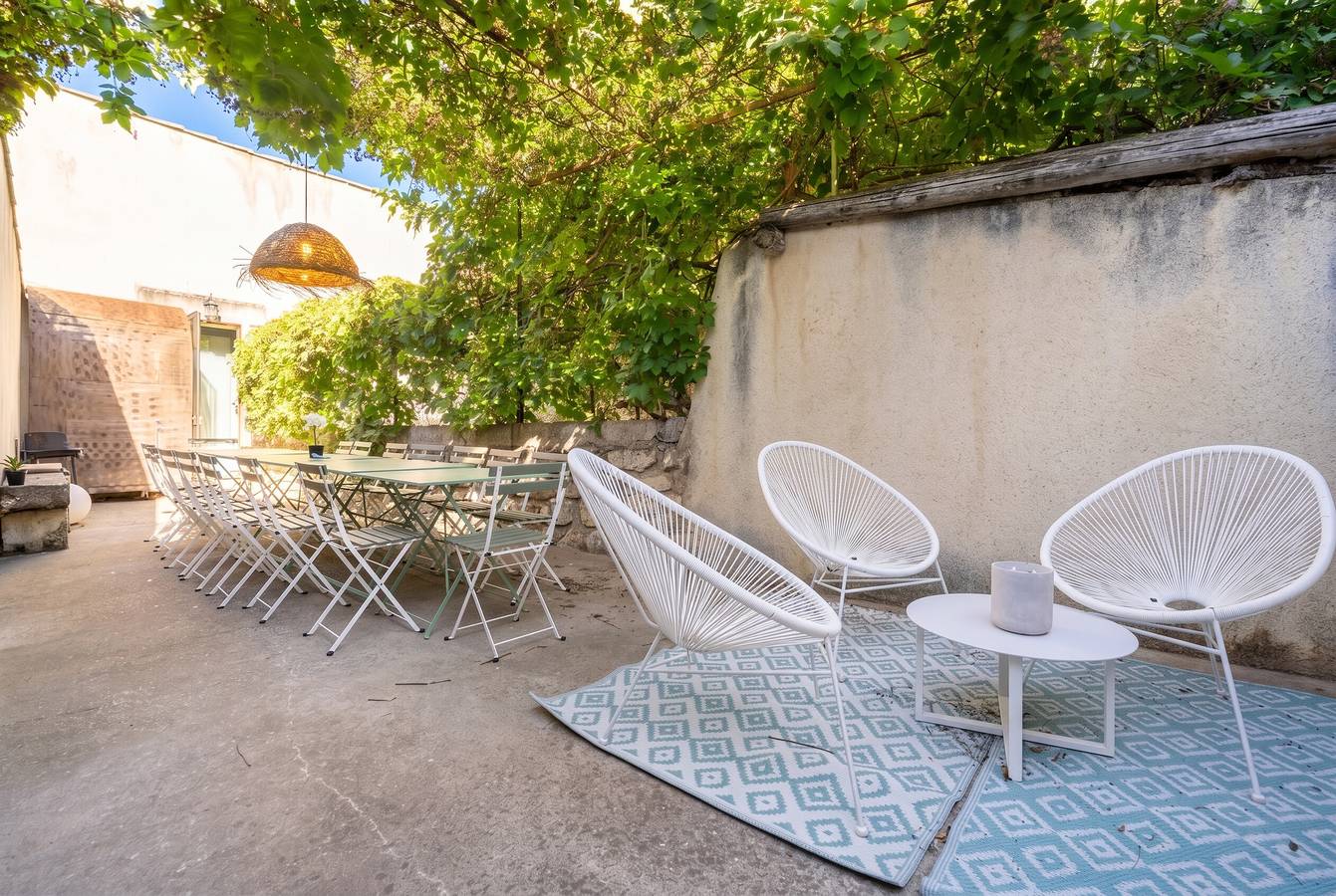 Authentic House in Montfrin with Terrace and Air Conditioning in Montfrin, Nimes region