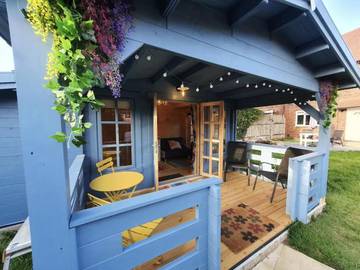 Gîte pour 2 personnes, avec jardin à Londres