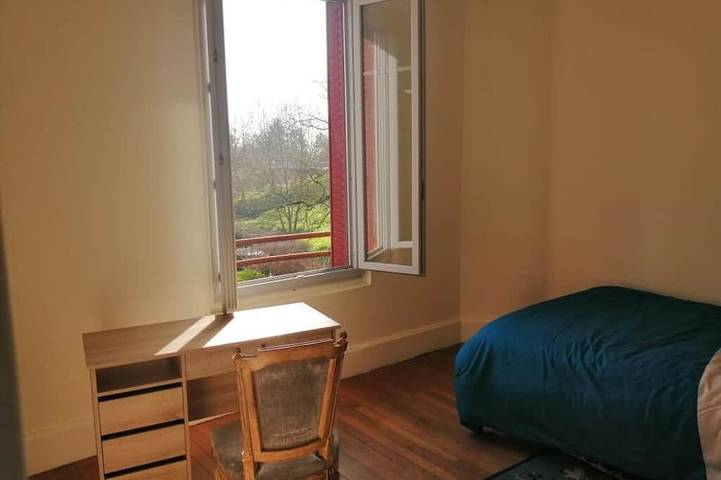 Location de vacances pour 6 personnes, avec jardin à Léré - 4