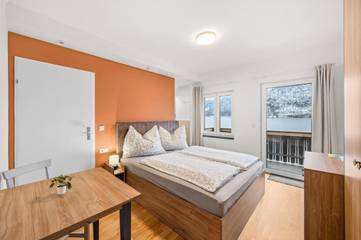 Cottage pour 2 personnes, avec terrasse et vue sur le lac ainsi que vue et jardin à Hallstatt