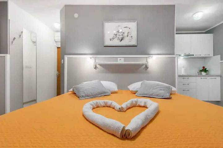 Ganze Wohnung, Ferienwohnungen und Zimmer Villa Marija - Skradin in Skradin, Šibenik-Knin
