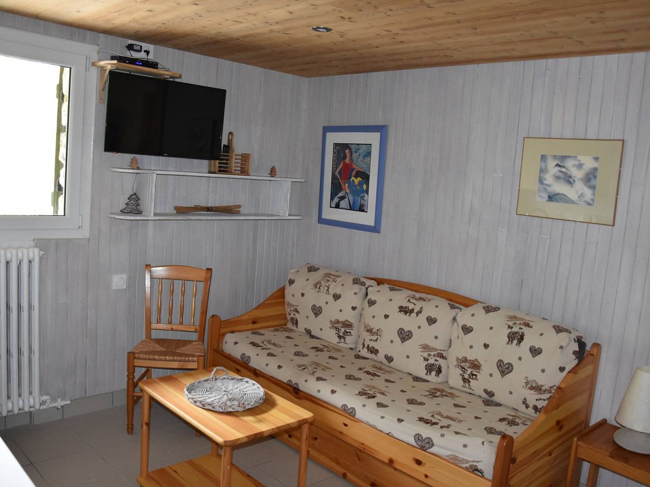 Entire apartment, Peaceful chalet with terrace, pets welcome, 4 pax in Pralognan-la-Vanoise, Massif de la Vanoise