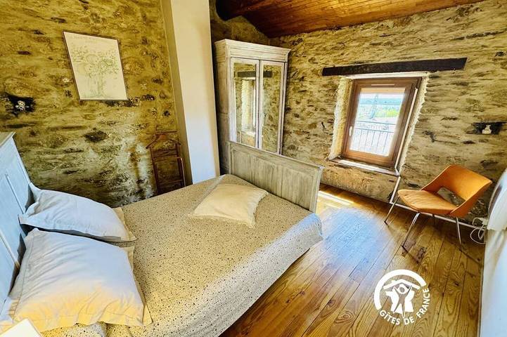 Location de vacances pour 4 personnes, avec jardin dans Villanière - 4