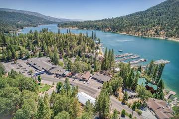 Cabin for 4 Guests in Bass Lake, Madera County, Picture 1