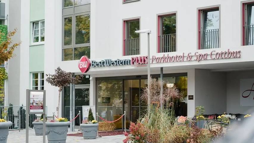 Vakantiewoning voor 3 personen, with sauna and balkon as well as zwembad in Cottbus